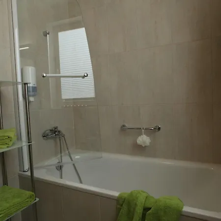 Birdland Villapark 4*