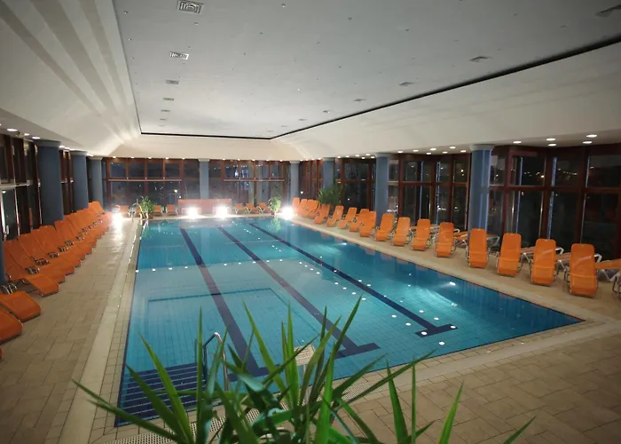 Hotel apartamentowy Birdland Villapark